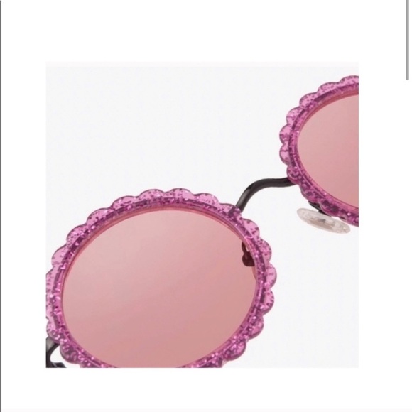 Diff Eyewear Dixie Pink Glitter Sunglasses. main image 8